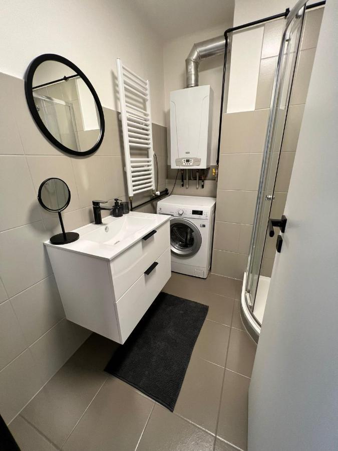 Apartman Opava S Parkovanim Bagian luar foto