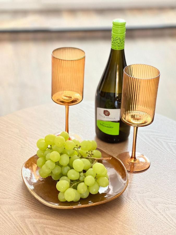 Apartman Opava S Parkovanim Bagian luar foto